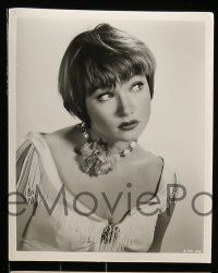 1a260 SHIRLEY MACLAINE 27 from 7.75x10 to 8.25x11 stills '60s-70s the star from a variety of roles!