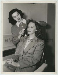 1d261 LUCILLE BREMER deluxe 10.25x13.25 still '44 candid getting her hair fixed on a typical day!