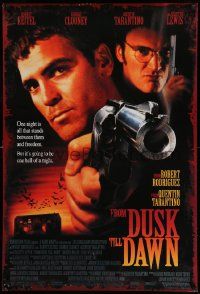 1g336 FROM DUSK TILL DAWN 1sh '95 close image of George Clooney & Quentin Tarantino, vampires!