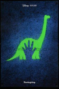 1g370 GOOD DINOSAUR advance DS 1sh '15 Raymond Ochoa, great art of green Apatosaurus and handprint!