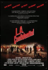 1g525 L.A. CONFIDENTIAL DS 1sh '97 Basinger, Spacey, Crowe, Pearce, police arrive in film's climax!