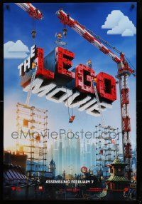 1g539 LEGO MOVIE teaser DS 1sh '14 cool image of title assembled w/cranes & plastic blocks!