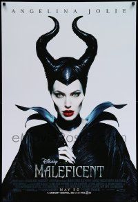 1g582 MALEFICENT advance DS 1sh '14 cool close-up image of sexy Angelina Jolie in title role!