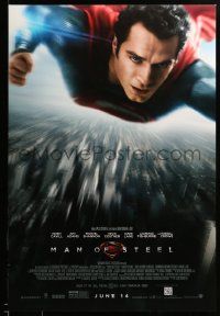 1g584 MAN OF STEEL advance DS 1sh '13 Henry Cavill in the title role as Superman flying!