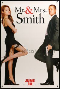 1g628 MR. & MRS. SMITH teaser 1sh '05 June 10 style; assassins Brad Pitt & sexy Angelina Jolie!