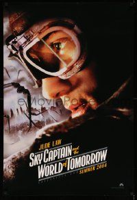 1g815 SKY CAPTAIN & THE WORLD OF TOMORROW teaser DS 1sh '04 cool image of pilot Jude Law!