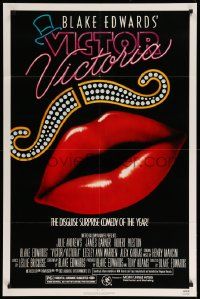 1j949 VICTOR VICTORIA 1sh '82 Julie Andrews, Blake Edwards, cool lips & mustache art by John Alvin