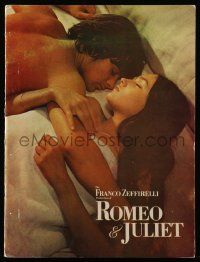 1m930 ROMEO & JULIET souvenir program book '69 Franco Zeffirelli's version of Shakespeare's play!