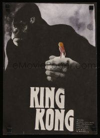 1p171 KING KONG Czech 11x16 '89 completely different Vlach art of BIG Ape holding Jessica Lange!