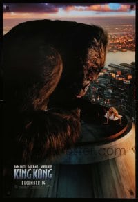 1r711 KING KONG teaser DS 1sh '05 Naomi Watts & ape on rooftop of Empire State Building!