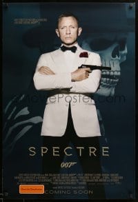 1r905 SPECTRE int'l advance DS 1sh '15 cool image of Daniel Craig as James Bond 007 with gun!