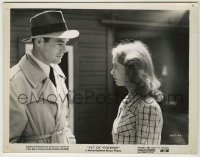1s055 ACT OF VIOLENCE 8x10.25 still '49 great close up of Robert Ryan staring at sexy Janet Leigh!