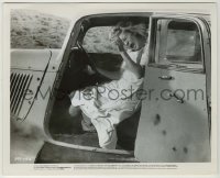 1s160 BONNIE & CLYDE 8.25x10 still '67 close up of Faye Dunaway shot in climactic gunfight!