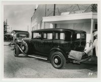 1s161 BONNIE & CLYDE set reference 8.25x10 still '67 cool image of their car outside the bank!
