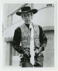 1s203 CAT BALLOU 8.25x10 still '65 full-length c/u of Lee Marvin with both of his guns drawn!