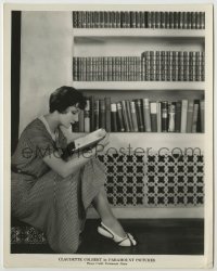 1s239 CLAUDETTE COLBERT 8x10.25 still '20s seated close up reading in her library at home!