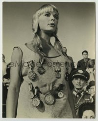 1s299 ELKE SOMMER 8x10 still '68 sexy c/u decorated with medals in Wicked Dreams of Paula Schulz!