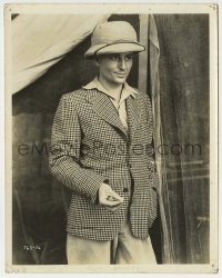1s468 INVISIBLE RAY 8x10 still '36 great close up of Frank Lawton smoking in pith helmet!