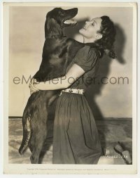 1s619 MEN WITH WINGS candid 8x10.25 still '38 Louise Campbell & her very large Irish setter pup!
