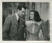 1s712 PHILADELPHIA STORY 8.25x10 still '40 Katharine Hepburn can tell Cary Grant is lying to her!