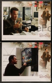 1w525 TERMINAL 7 LCs '04 images of Tom Hanks, Catherine Zeta-Jones, directed by Steven Spielberg!