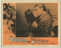 1y180 PLAYGIRLS & THE VAMPIRE LC #1 '63 romantic c/u of Walter Brandi kissing sexy Lyla Rocco!