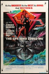 2b802 SPY WHO LOVED ME 1sh '77 art of Roger Moore as James Bond & Barbara Bach by Bob Peak!