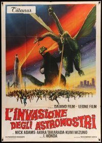 2c817 INVASION OF ASTRO-MONSTER Italian 1p '70 Toho, cool different art of battling monsters!