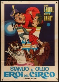 2c937 STANLIO E OLLIO EROI DEL CIRCO Italian 1p '60s great art of Laurel & Hardy, tiger and lion!
