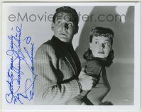 2j1033 ANN ROBINSON signed 8x10.25 REPRO still '80s scared c/u with Gene Barry in War of the Worlds!
