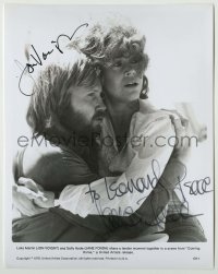 2j0475 COMING HOME signed 8x10 still '78 by BOTH Jane Fonda AND Jon Voight, great c/u embracing!