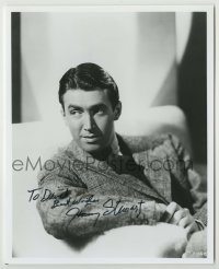 2j1174 JAMES STEWART signed 8x10 REPRO still '80s great seated portrait looking over his shoulder!