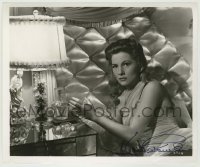 2j1189 JOAN FONTAINE signed 8x10 REPRO still '80s great c/u in bed from Alfred Hitchcock's Suspicion