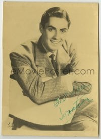 2j0221 TYRONE POWER signed 5x7 fan photo '30s great seated smiling portrait in suit & tie!