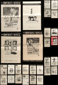 2m455 LOT OF 36 UNCUT PRESSBOOKS '50s-60s advertising images from a variety of different movies!