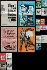 2m468 LOT OF 19 UNCUT PRESSBOOKS '60s-70s advertising images from a variety of different movies!