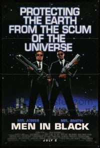 2p559 MEN IN BLACK advance DS 1sh '97 Will Smith & Tommy Lee Jones protecting the Earth!