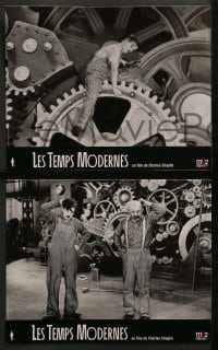 2r336 MODERN TIMES 4 French LCs R02 great images of Charlie Chaplin w/cast, some with classic gears