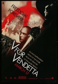 2t953 V FOR VENDETTA teaser 1sh '05 Wachowskis, Natalie Portman, Hugo Weaving, city in flames!
