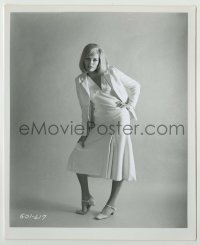 2w169 BONNIE & CLYDE 8.25x10 still '67 wonderful full-length portrait of sexy Faye Dunaway!