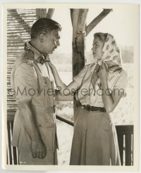2w668 MOGAMBO deluxe 8.25x10 still '53 close up of beautiful Grace Kelly & Clark Gable in Africa!