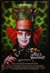 3b053 ALICE IN WONDERLAND advance DS 1sh '10 close-up image of Johnny Depp as the Mad Hatter!