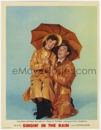 3c658 SINGIN' IN THE RAIN photolobby '52 classic posed portrait of Gene Kelly & Debbie Reynolds!