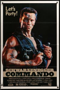 3f178 COMMANDO 1sh '85 cool image of Arnold Schwarzenegger in camo, let's party!
