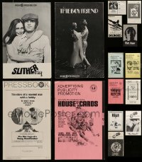 3h332 LOT OF 23 UNCUT PRESSBOOKS '70s advertising images from a variety of different movies!