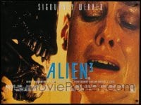 3j472 ALIEN 3 British quad '92 close-up of Sigourney Weaver & alien!