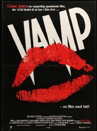 3j302 VAMP Danish '87 great kissing vampire lips image, the first kiss could be your last!