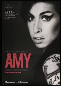 3j041 AMY advance DS Dutch '15 super close up of Amy Winehouse, the girl behind the name!