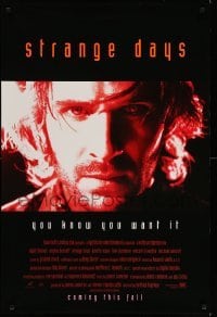 3k924 STRANGE DAYS advance 1sh '95 close-up of Ralph Fiennes, you know you want it!