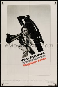 3p510 MAGNUM FORCE 1sh '73 best image of Clint Eastwood is Dirty Harry pointing his huge gun!